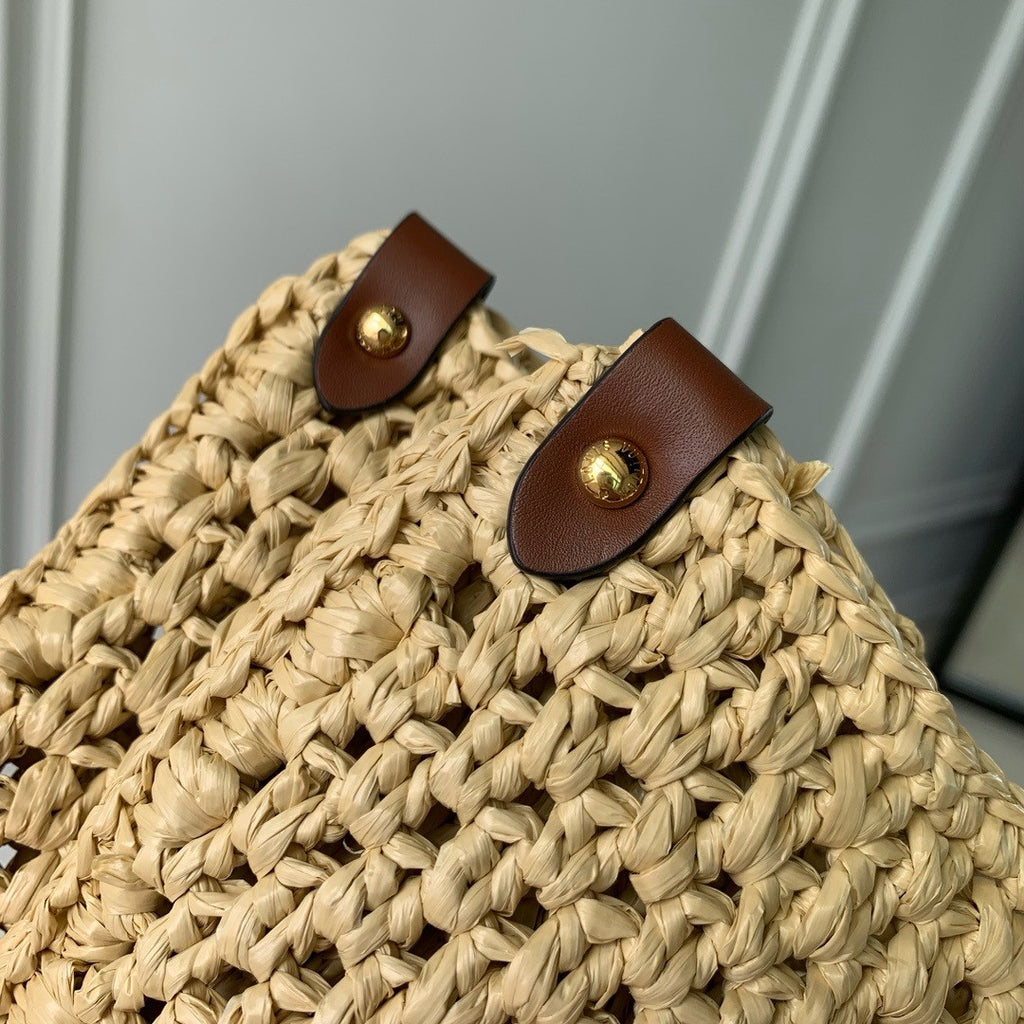 Louis Vuitton M24723 OnTheGo MM