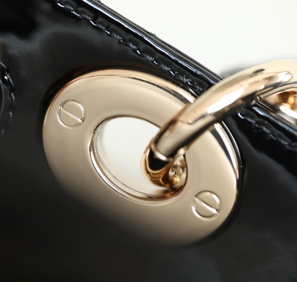 Christian Lady D-Joy Small Bag Patent Cannage Black