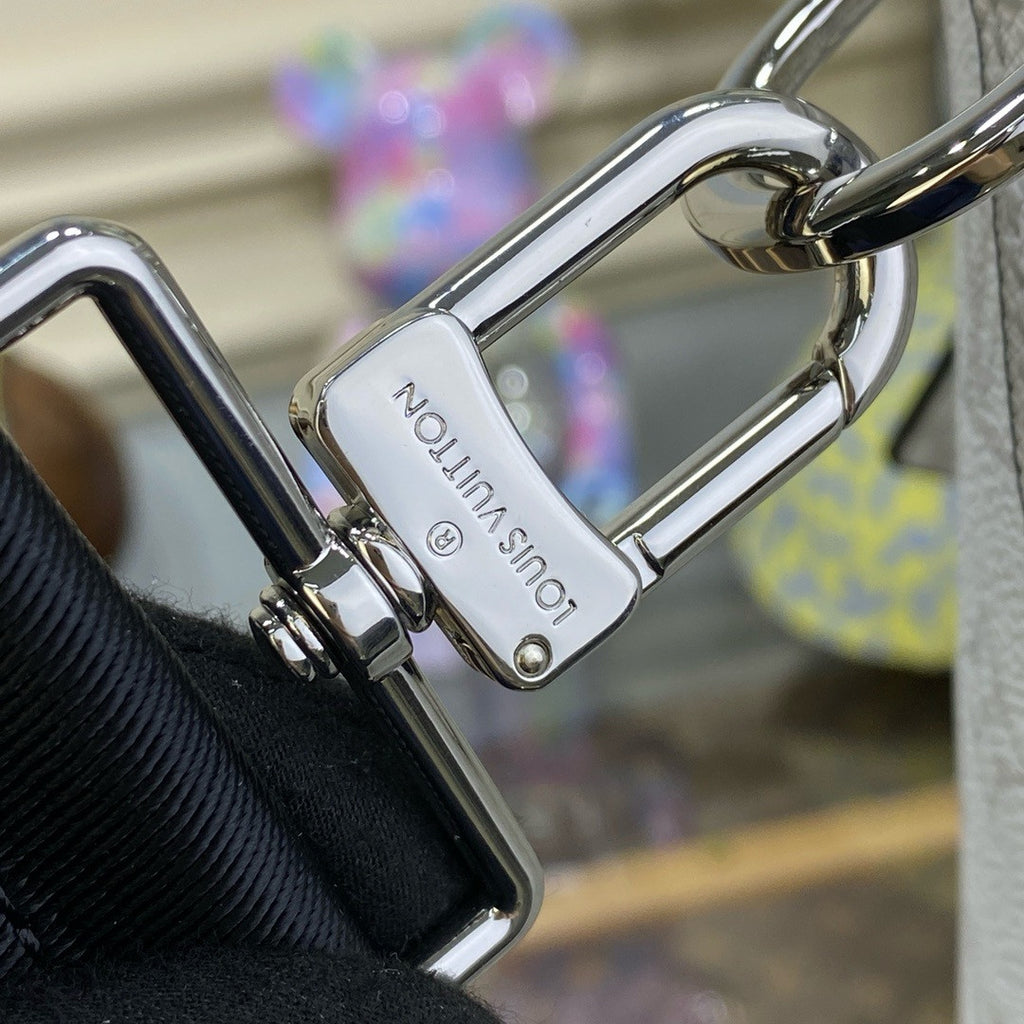Louis Vuitton M46451 Sac Plat 24H Cream