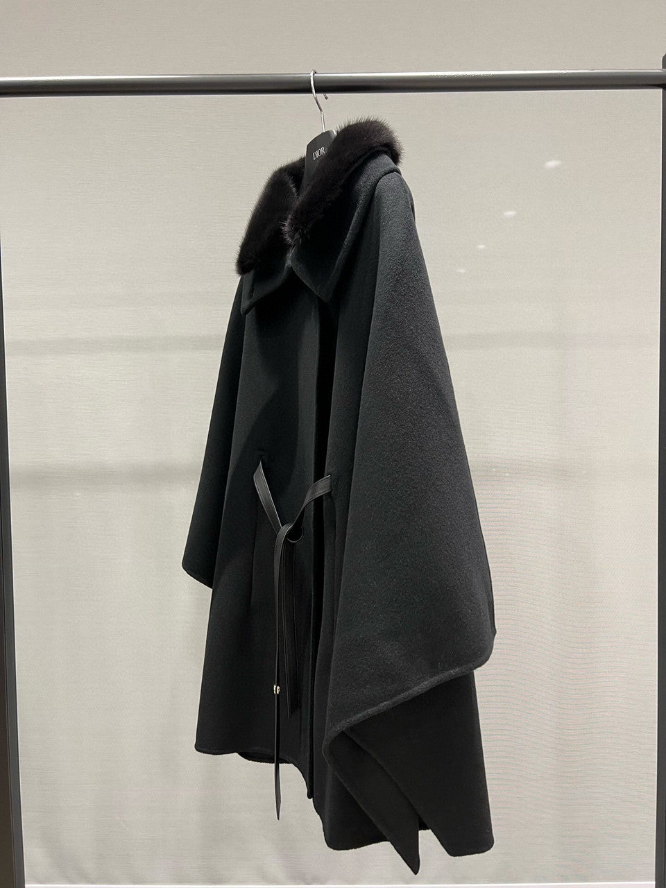 Denice Cape  Cashmere Black