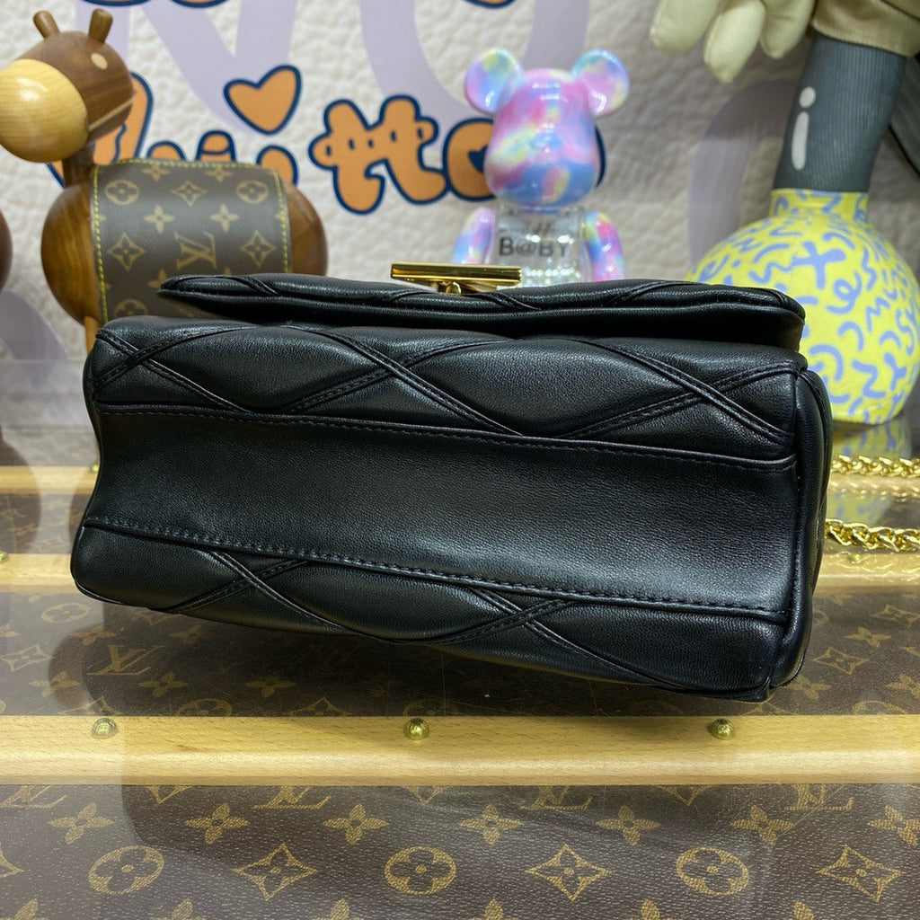 Louis Vuitton M22891 GO-14 MM