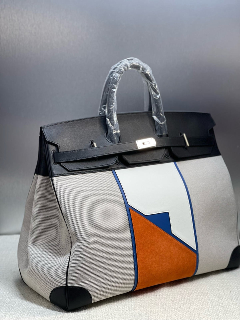 HERMÈS BIRKIN 50 HAC TOILE SUEDE AND SWIFT BRUSHED GOLD HARDWARE RUNWAY
