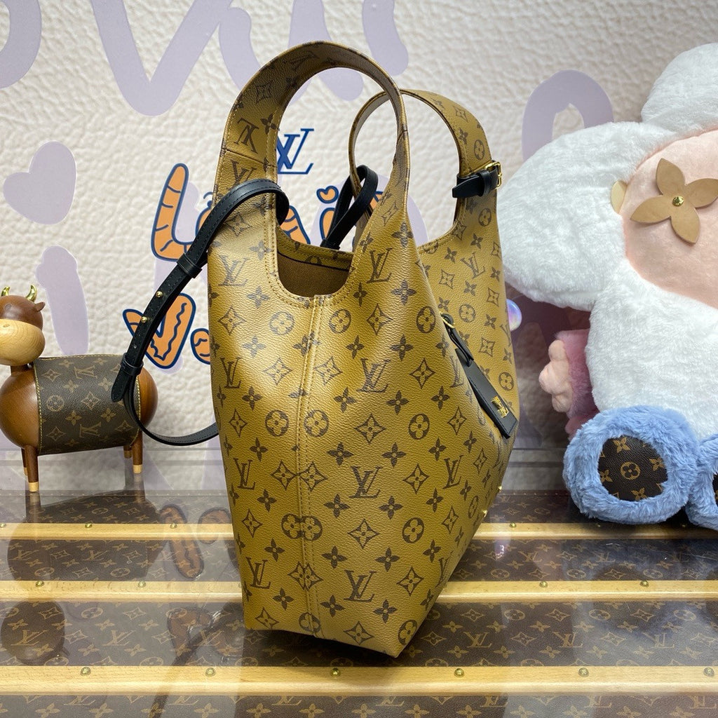 Louis Vuitton M46817 New Atlantis GM Bag Monogram reverse coated canvas