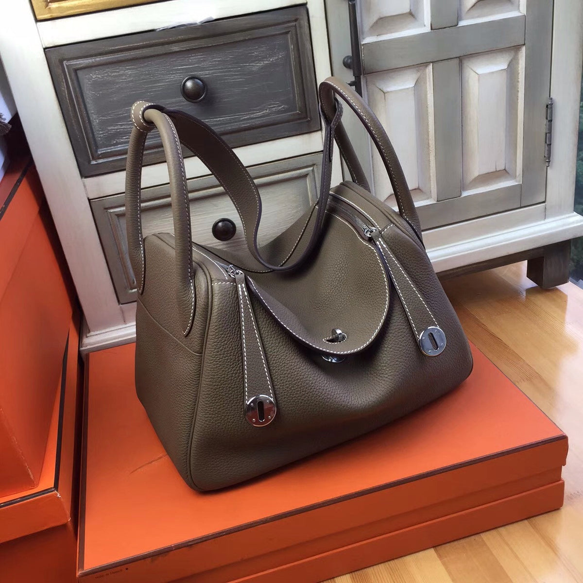 Hermes Lindy 30 Grey Togo Palladium Hardware