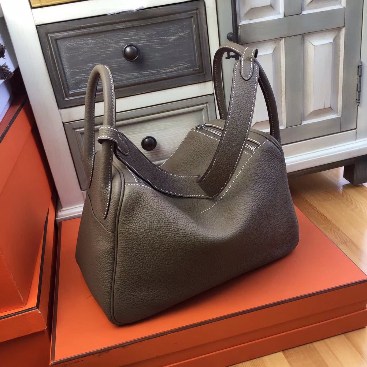 Hermes Lindy 30 Grey Togo Palladium Hardware