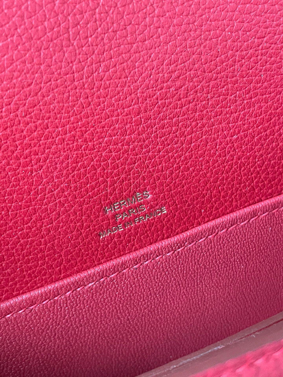 Hermes Red Togo Gold Hardware Roulis 23 Handbag