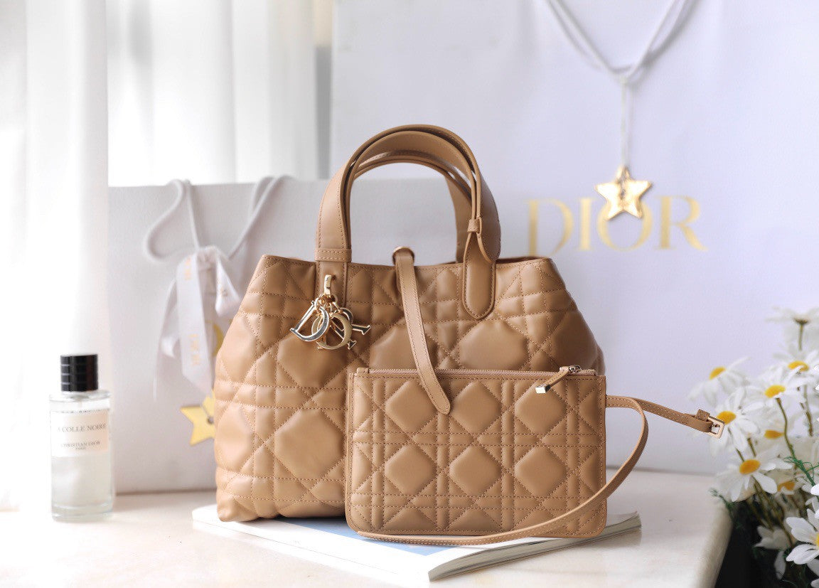 Christian Dior Toujours medium bag Medium roasted Macrocannage calfskin