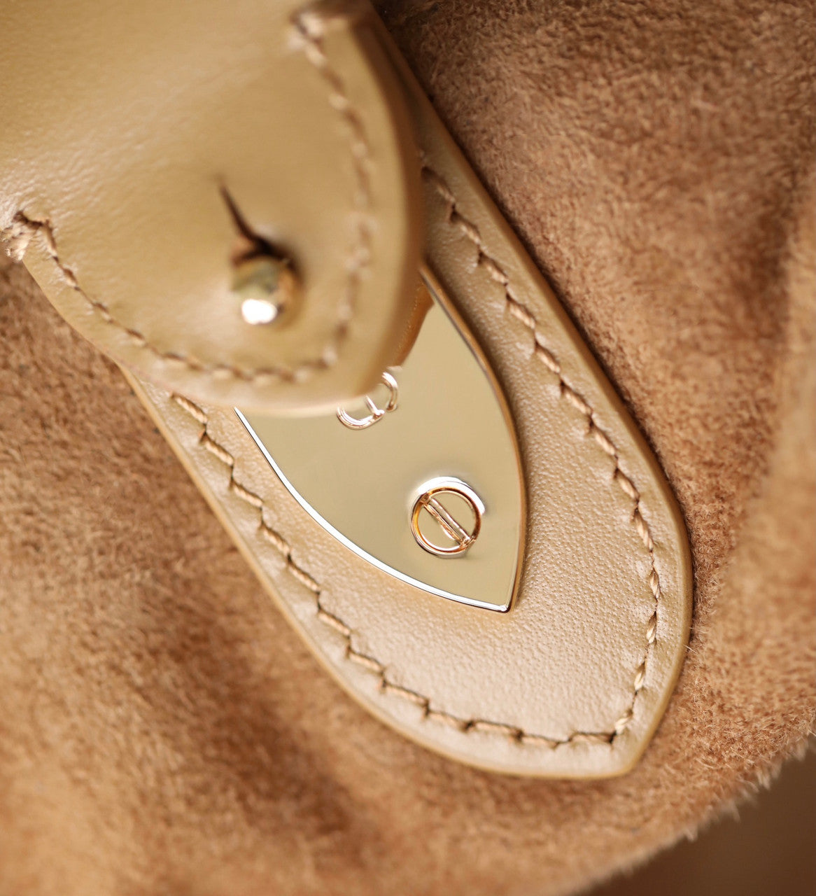 Christian Dior Toujours medium bag Medium roasted Macrocannage calfskin