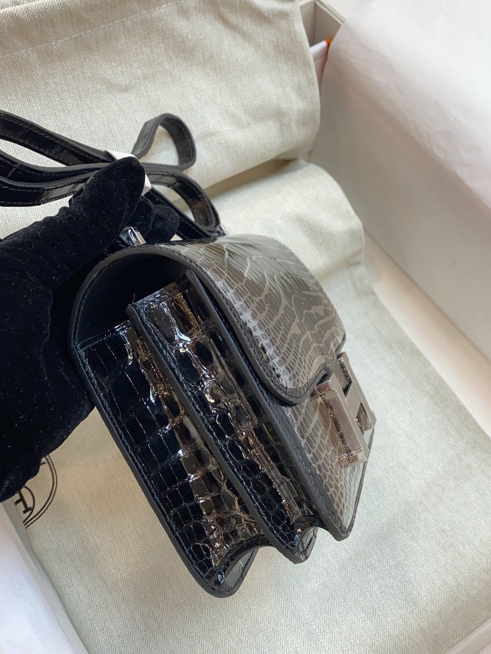 Hermes Black Crocodile Constance Mini 18/19 Handbag