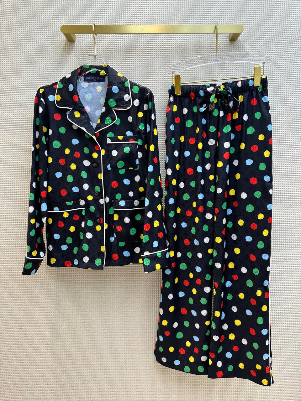 Louis Vuitton Yayoi Kusama 1AB7Y4 LV X YK PAINTED DOTS PAJAMA SET