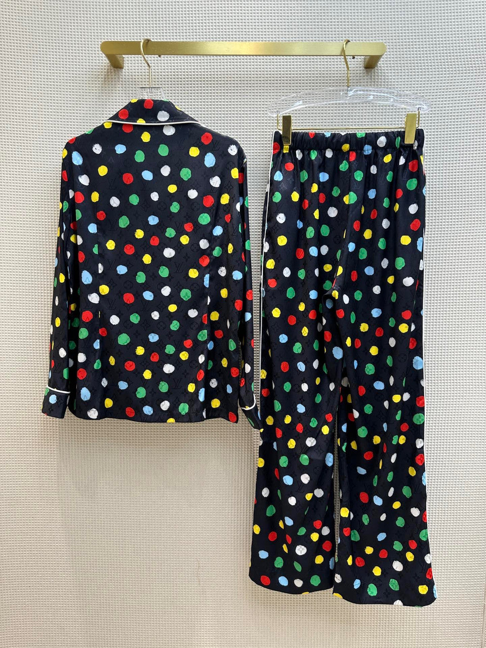 Louis Vuitton Yayoi Kusama 1AB7Y4 LV X YK PAINTED DOTS PAJAMA SET
