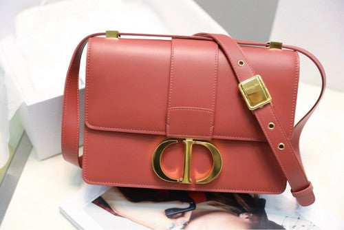 Christian Dior 30 MONTAIGNE CALFSKIN BAG GOLDEN SADDLE 2024
