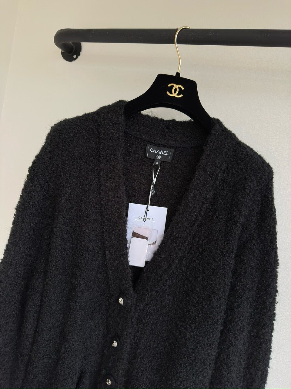 CHANEL FALL-WINTER 2024/25   CARDIGAN   Cashmere & Silk Black
