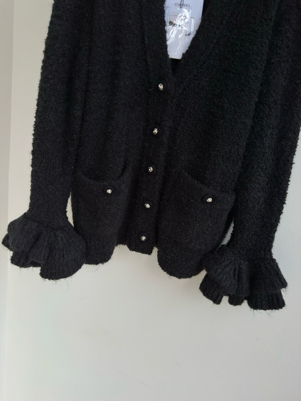 CHANEL FALL-WINTER 2024/25   CARDIGAN   Cashmere & Silk Black