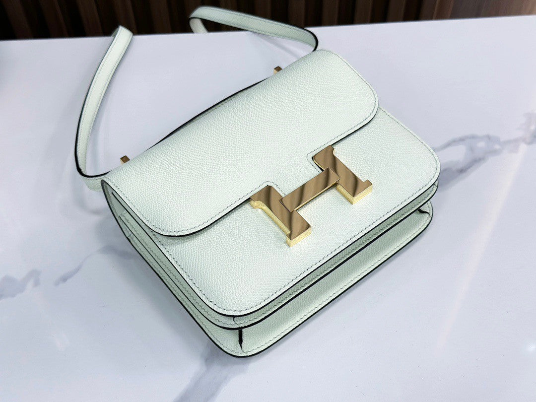 Hermes vert fizz  Constance 19cm Epsom Gold Hardware