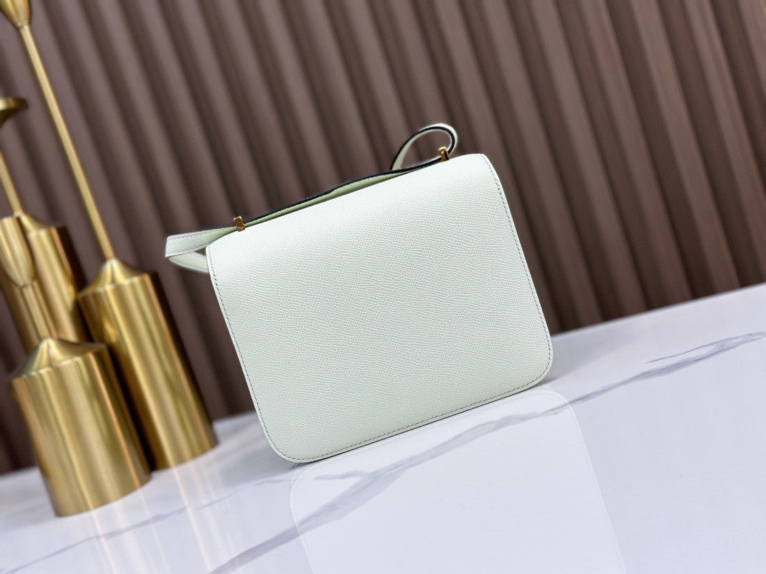 Hermes vert fizz  Constance 19cm Epsom Gold Hardware