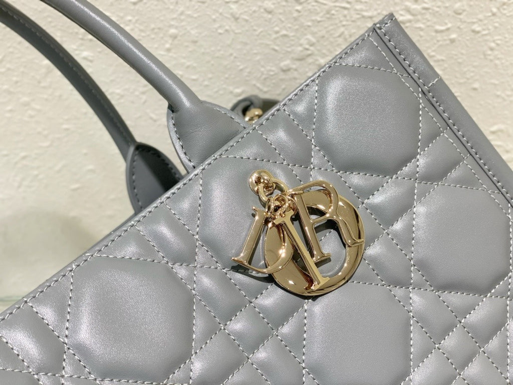 Christian Dior Medium Dior Book Tote  Grey  Macrocannage Calfskin (36.5 x 28 x 17.5 cm)
