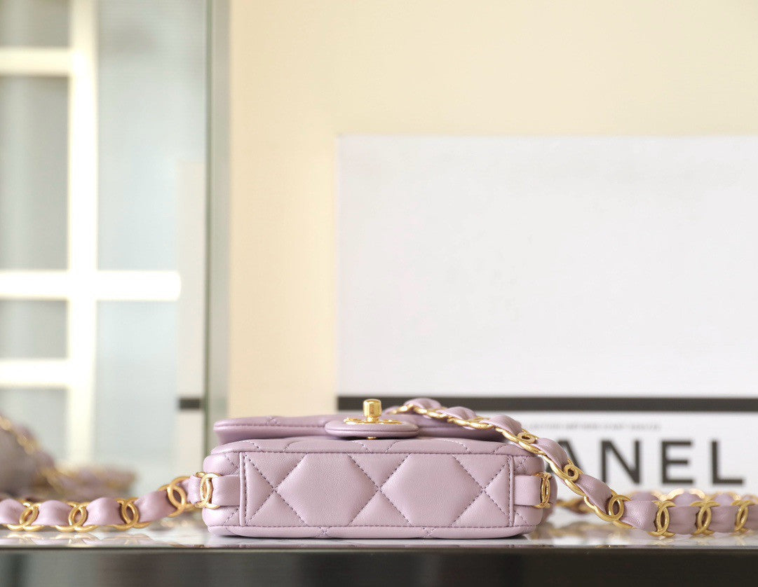 CHANEL FALL-WINTER 2024/25   SMALL FLAP BAG PURPLE
