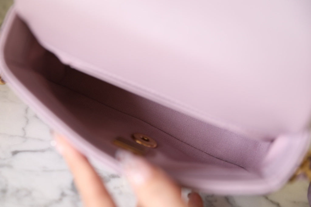 CHANEL FALL-WINTER 2024/25   SMALL FLAP BAG PURPLE