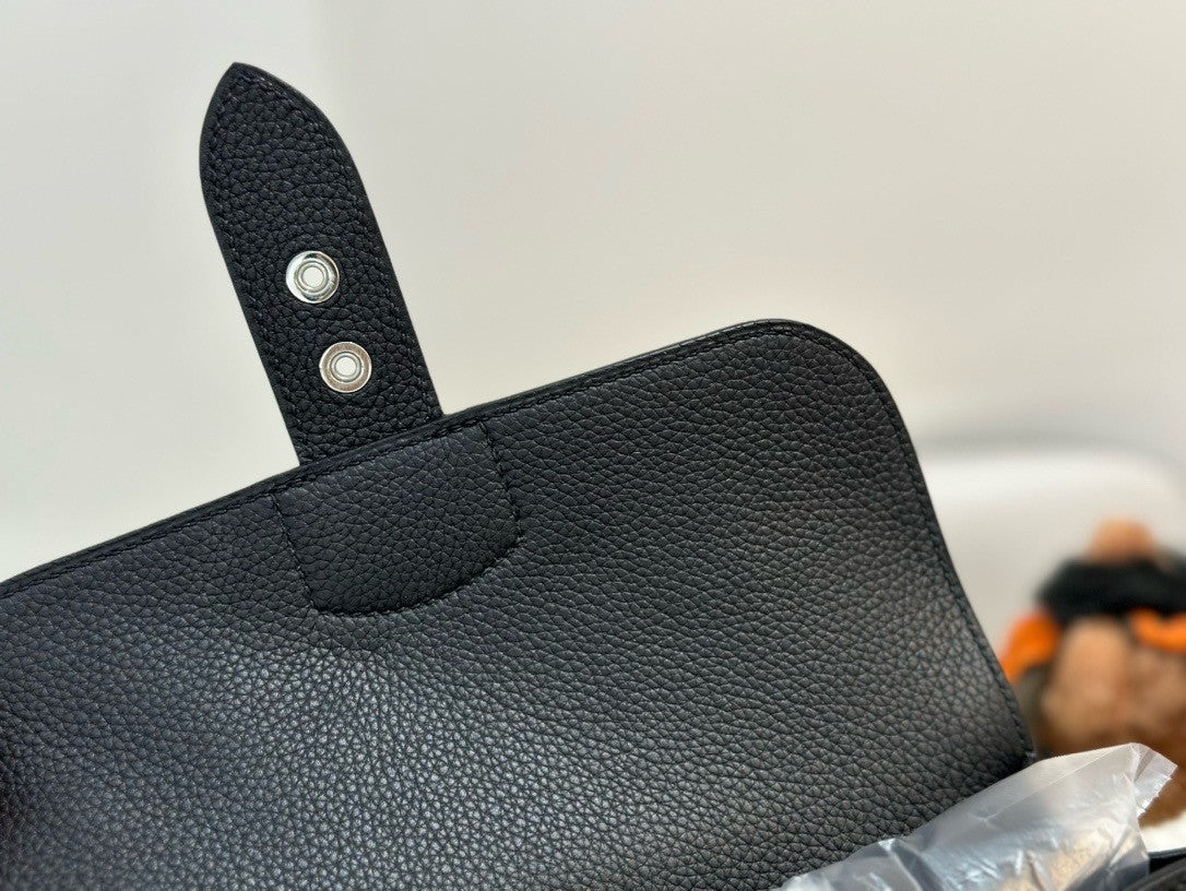 Hermes Sac a depeches 21 bag Black Togo Leather Hermes