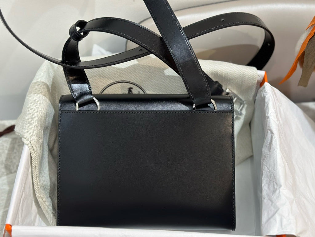 Hermes Sac a depeches 21 bag Black Box Leather Hermes