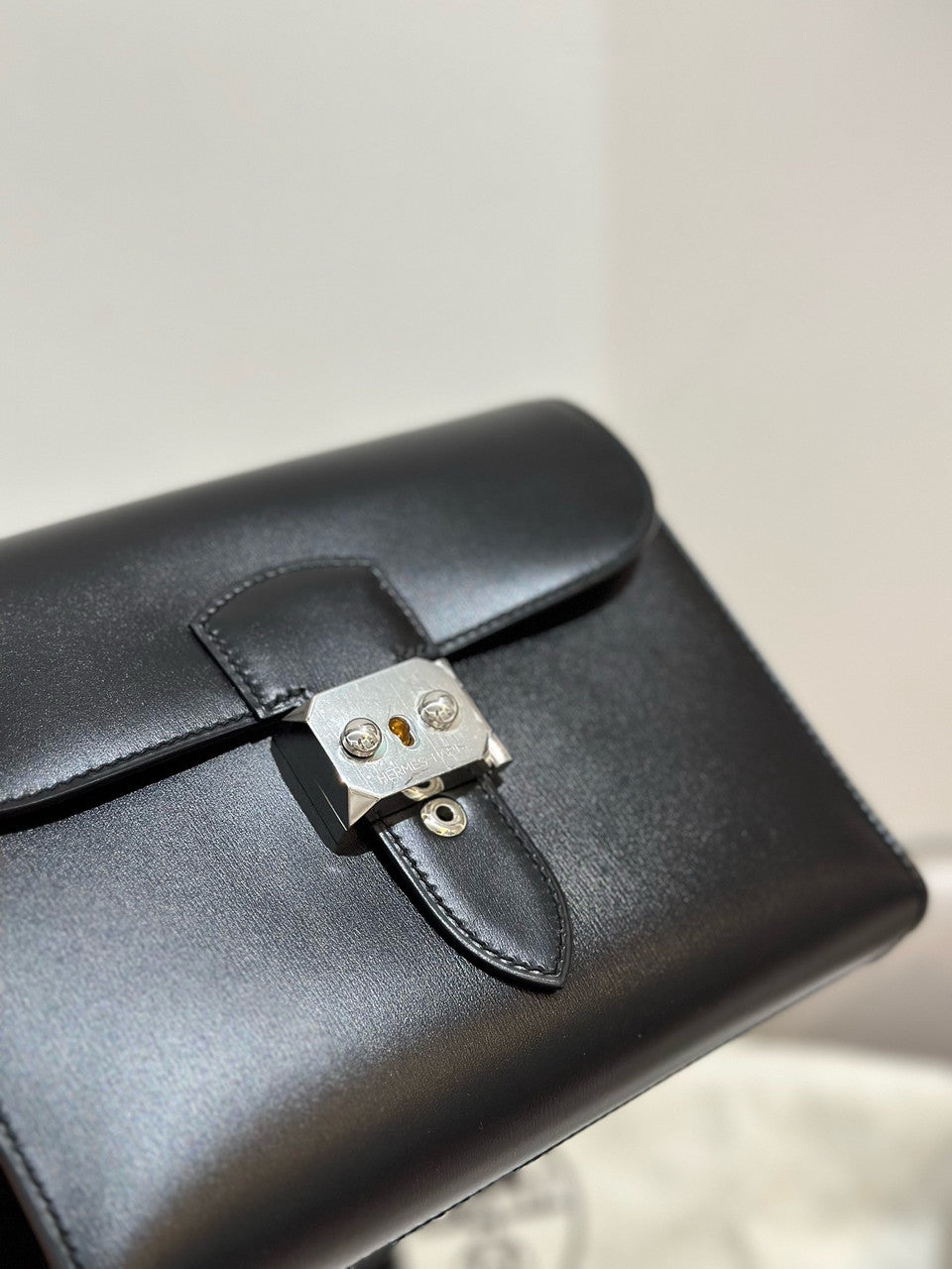 Hermes Sac a depeches 21 bag Black Box Leather Hermes