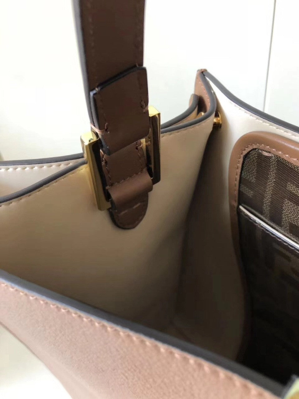 Fendi PEEKABOO X-LITE REGULAR Brown leather bag