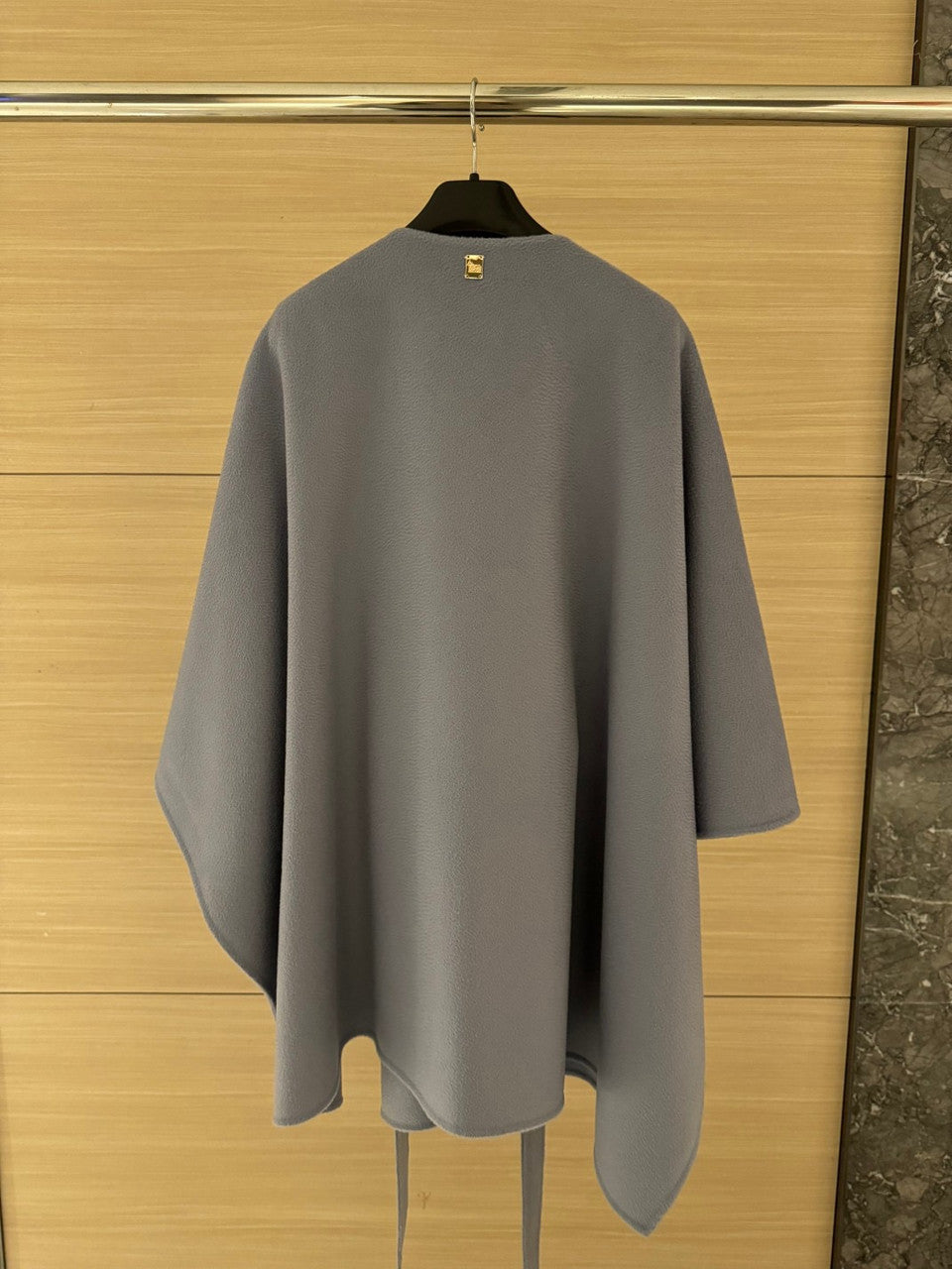 COLOMBO PURE CASHMERE CAPE