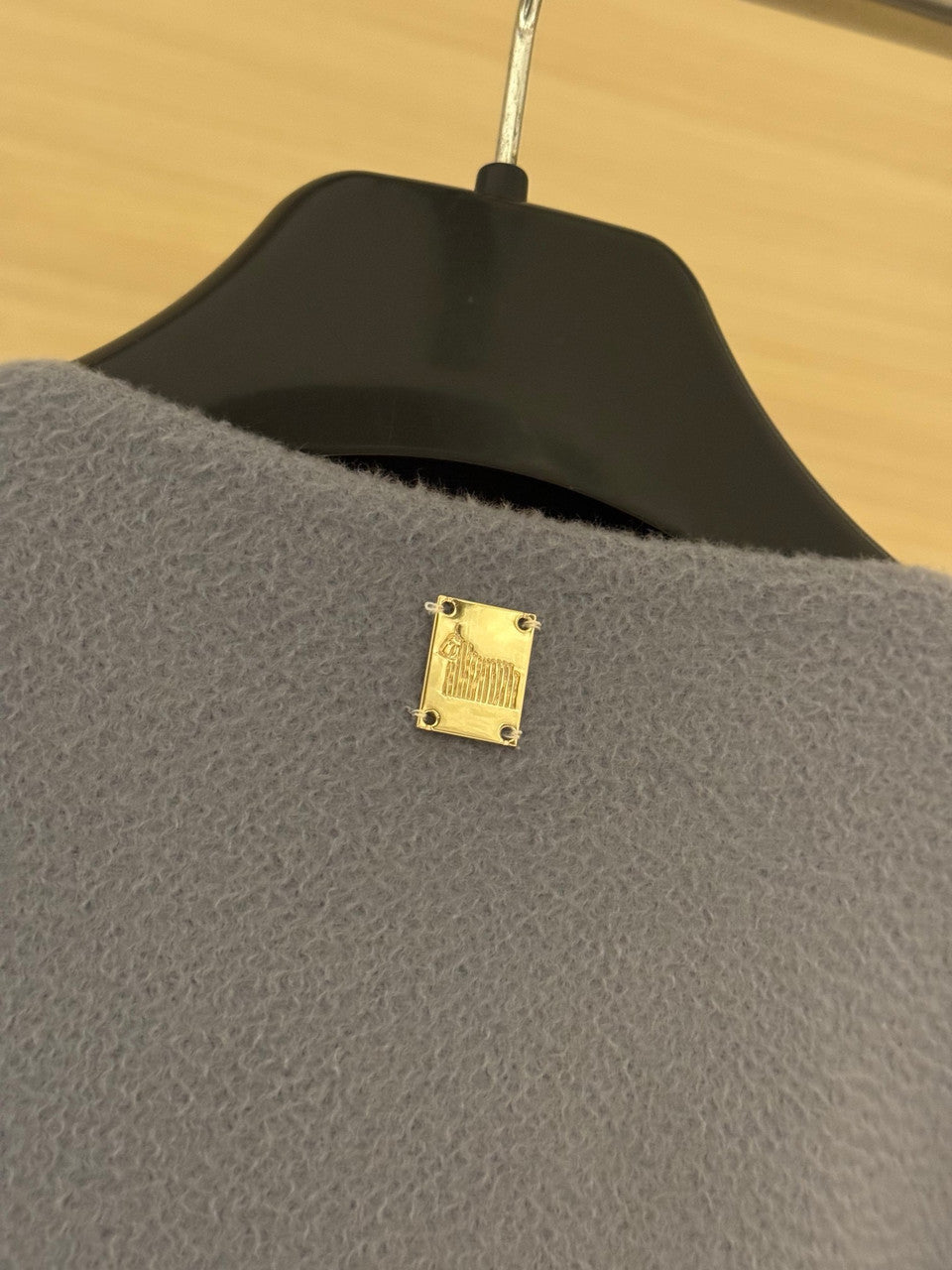 COLOMBO PURE CASHMERE CAPE