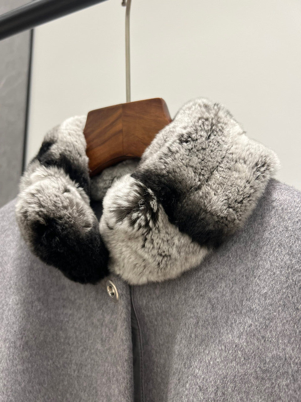 Loro Piana Salzburg Cape Cashmere Cayenne Melange/north Sea