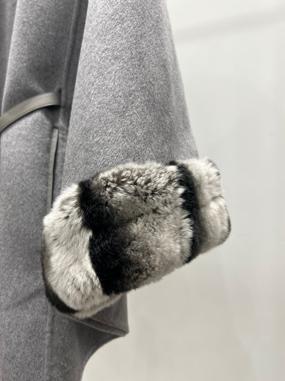 Loro Piana Salzburg Cape Cashmere Cayenne Melange/north Sea