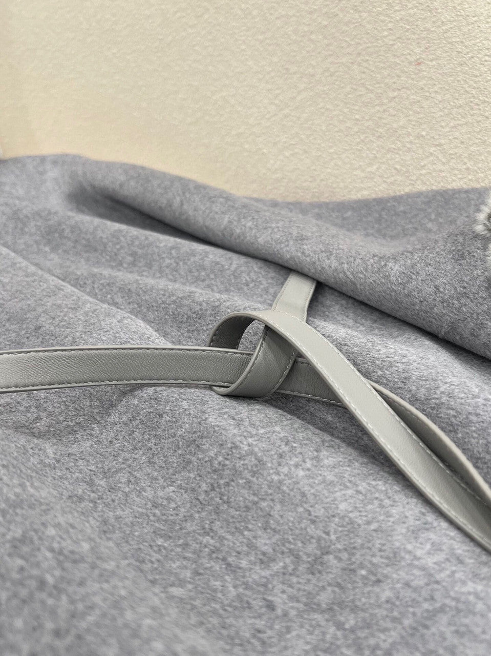 Loro Piana Salzburg Cape Cashmere Cayenne Melange/north Sea