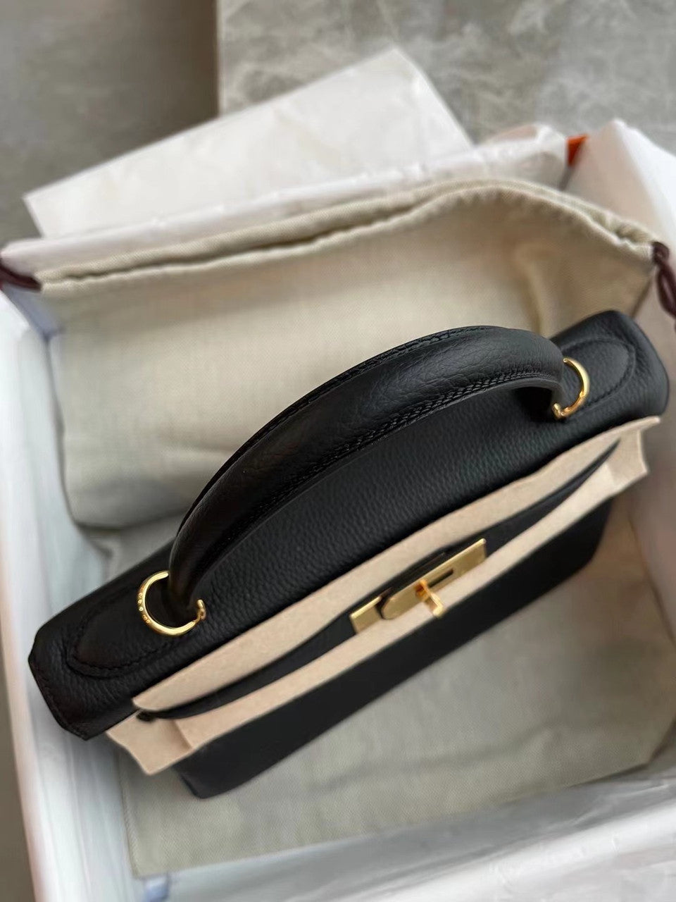 Hermes Black Kelly 28 cm Togo Gold Hardware