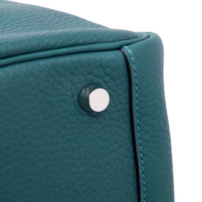 Hermes 7F Blue Paon Lindy 30 Togo Palladium Hardware