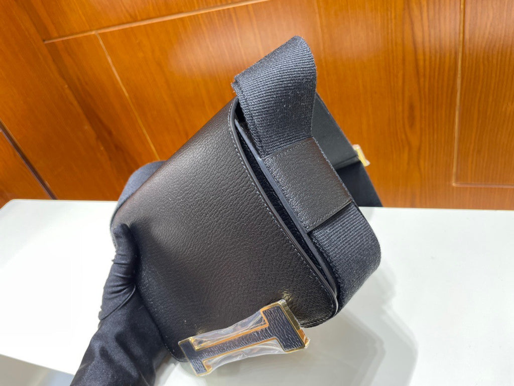 Hermès Geta Black Chevre Palladium Hardware