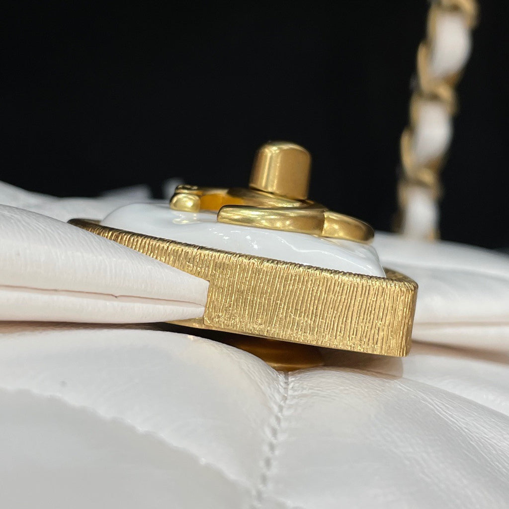 CHANEL MINI FLAP BAG FW2023 WHITE