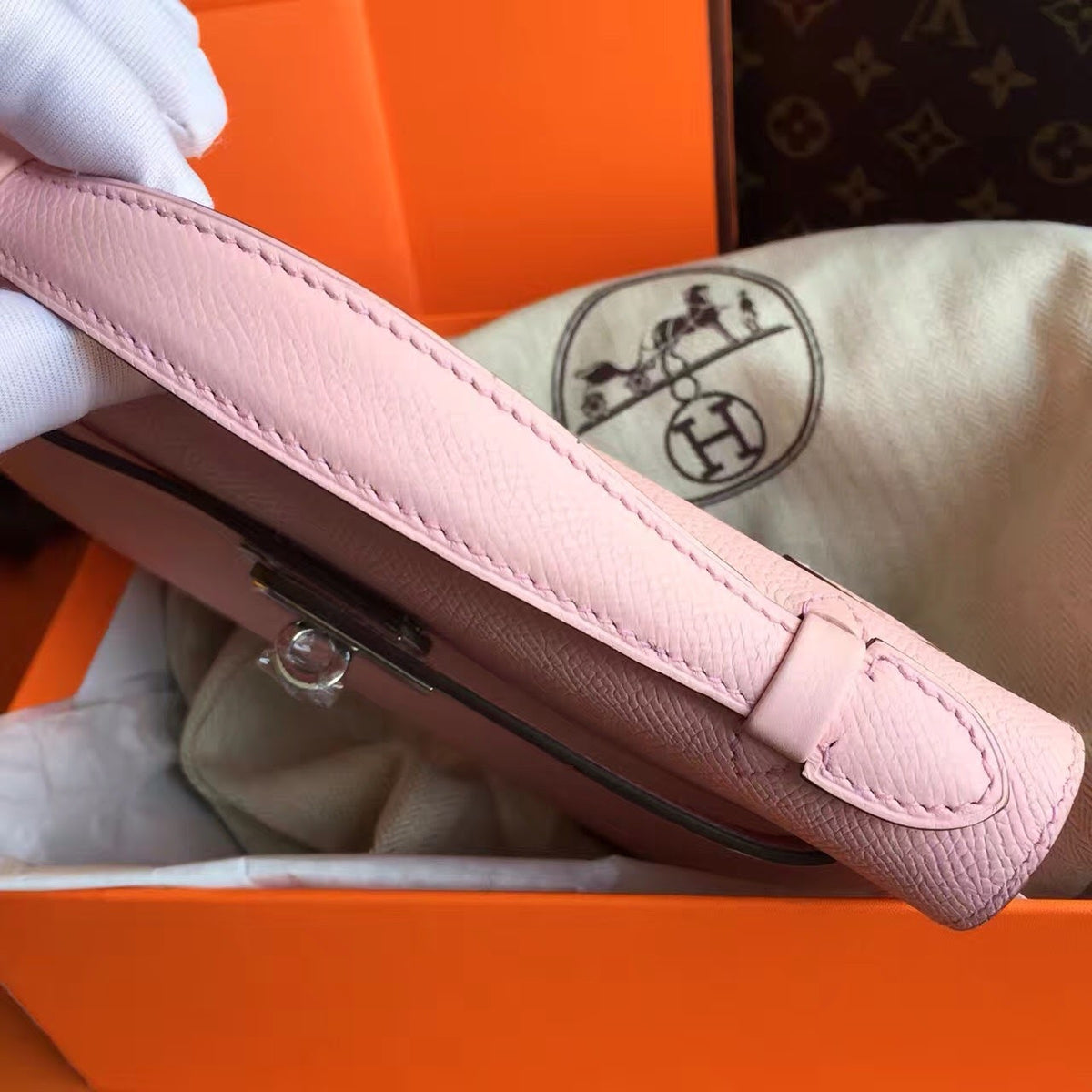 Hermès P1 Sakura Pink Mini Kelly Pochette Epsom Leather Palladium Hardware