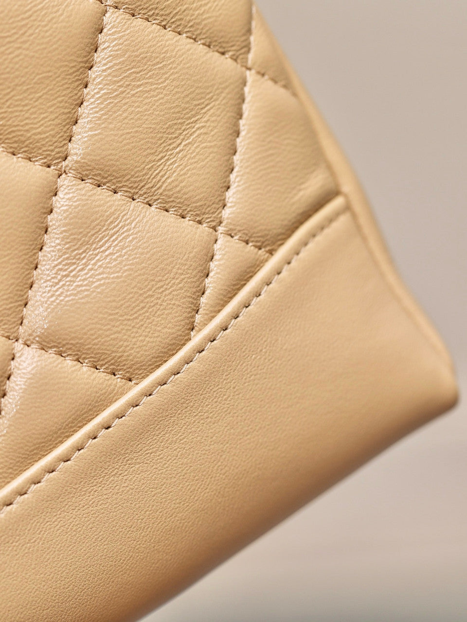 CHANEL 31 MINI SHOPPING BAG BEIGE