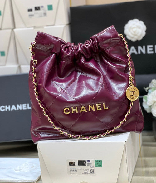CHANEL 22 HANDBAG Bordeaux Medium SS 2023