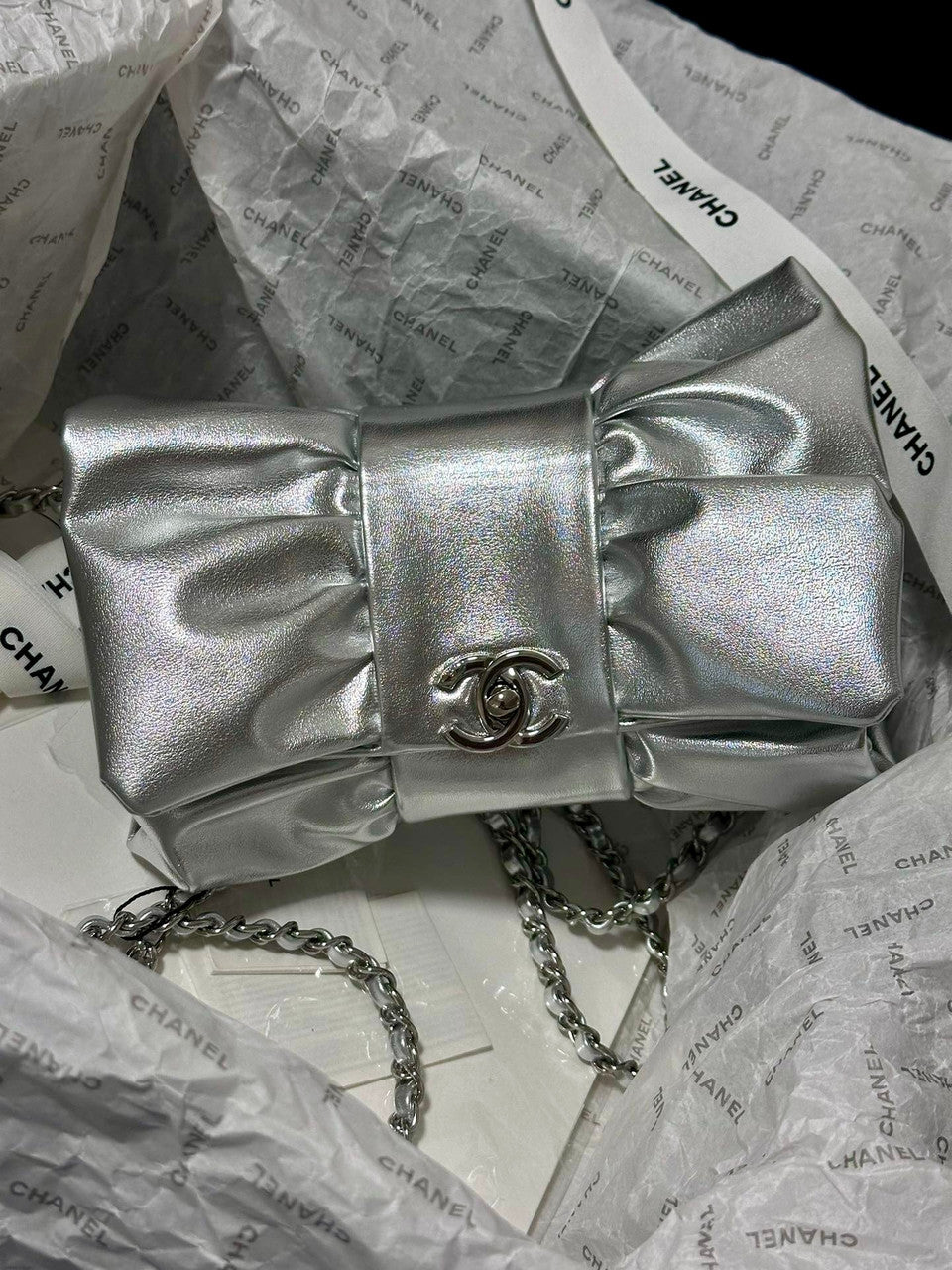 CHANEL BOW TIE CLUTCH SILVER