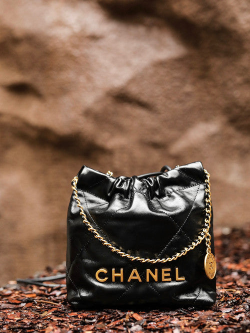 CHANEL 22 MINI HANDBAG GOLD LOGO BLACK SS2023 BLACK
