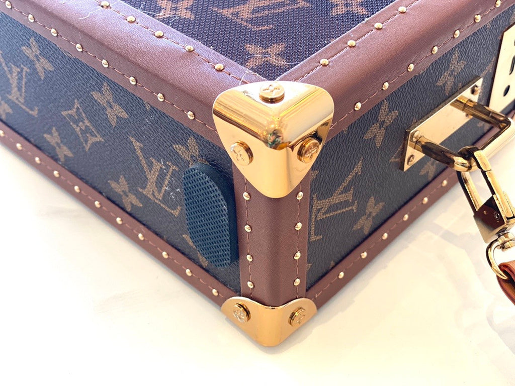 Louis Vuitton Portable Clutch Speakers