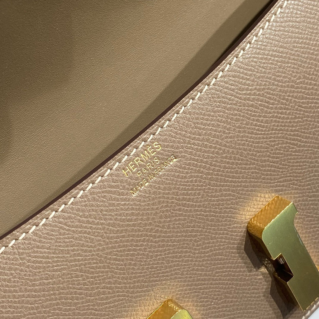 Hermès Constance Elan handbag in Etoupe Epsom with Gold Hardware