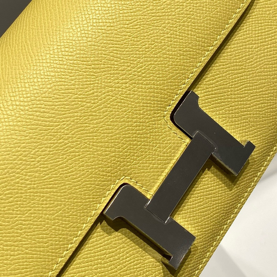 Hermès Constance Elan handbag in Jaune Poussin Epsom with Palladium Hardware