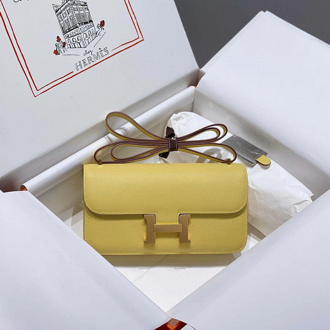 Hermès Constance Elan handbag in Jaune Poussin Epsom with Gold Hardware