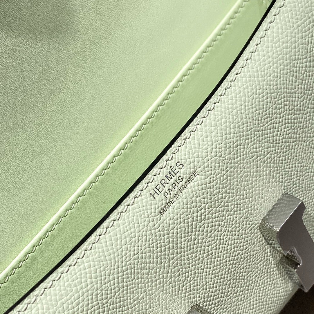 Hermès Constance Elan handbag in Vert Fizz Epsom with Palladium Hardware