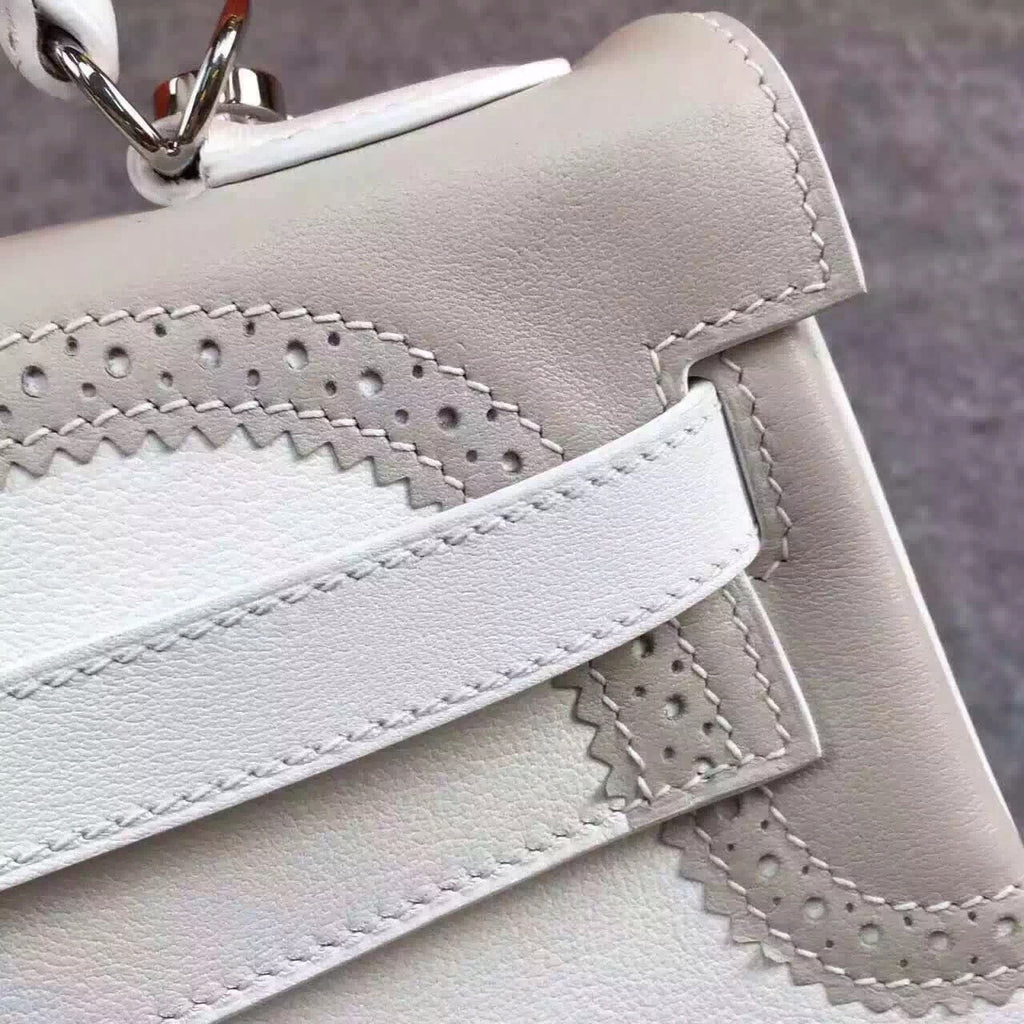 Hermes Limited Edition Blanc & Gris Perle Ghillie Kelly 32cm Swift Palladium Hardware