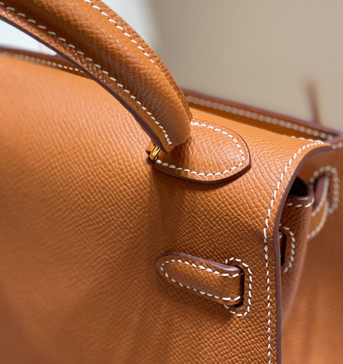 Hermès Vintage Kelly Sellier 20 bag Gold