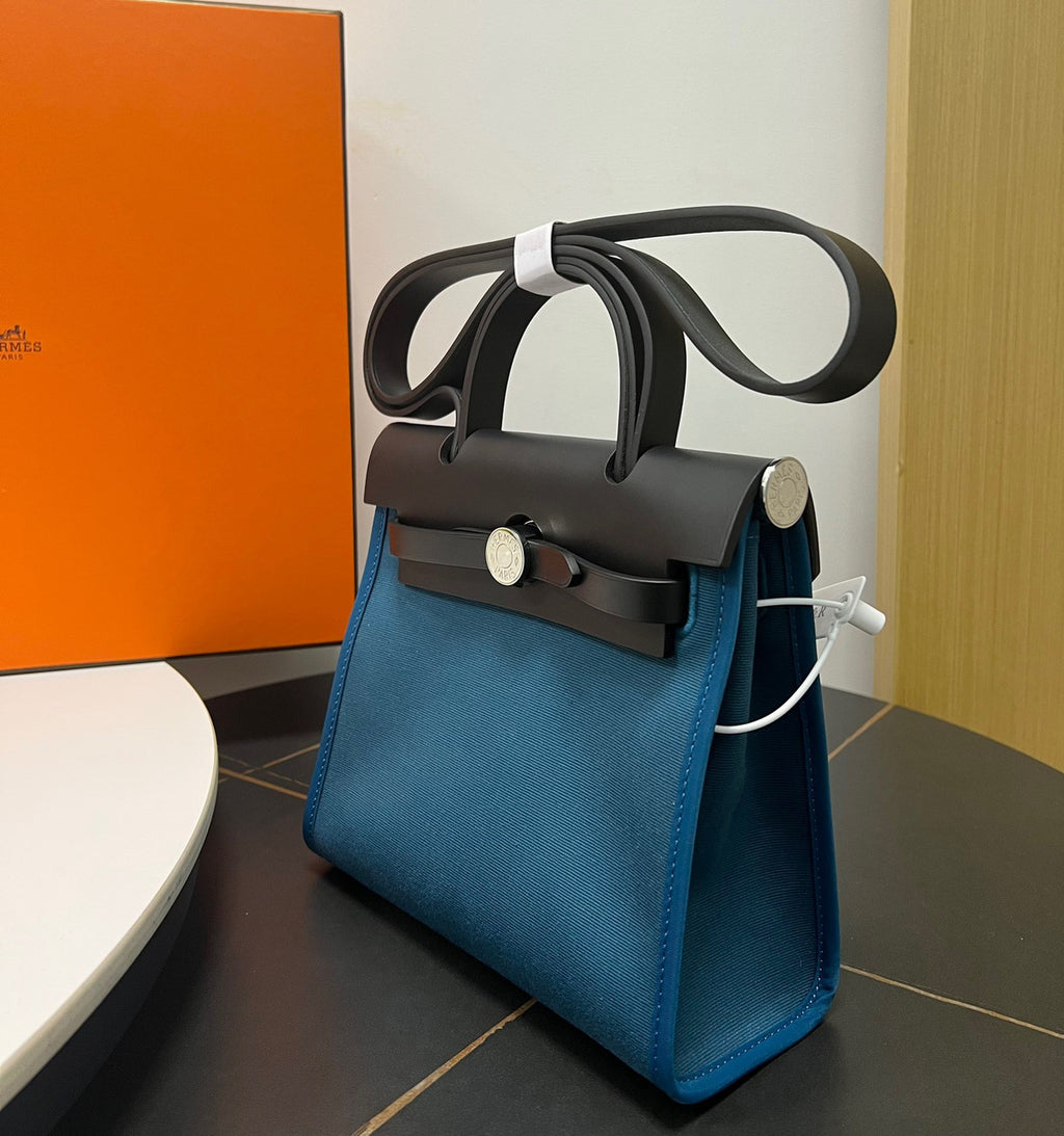 Hermes Herbag 21 Zip BLUE
