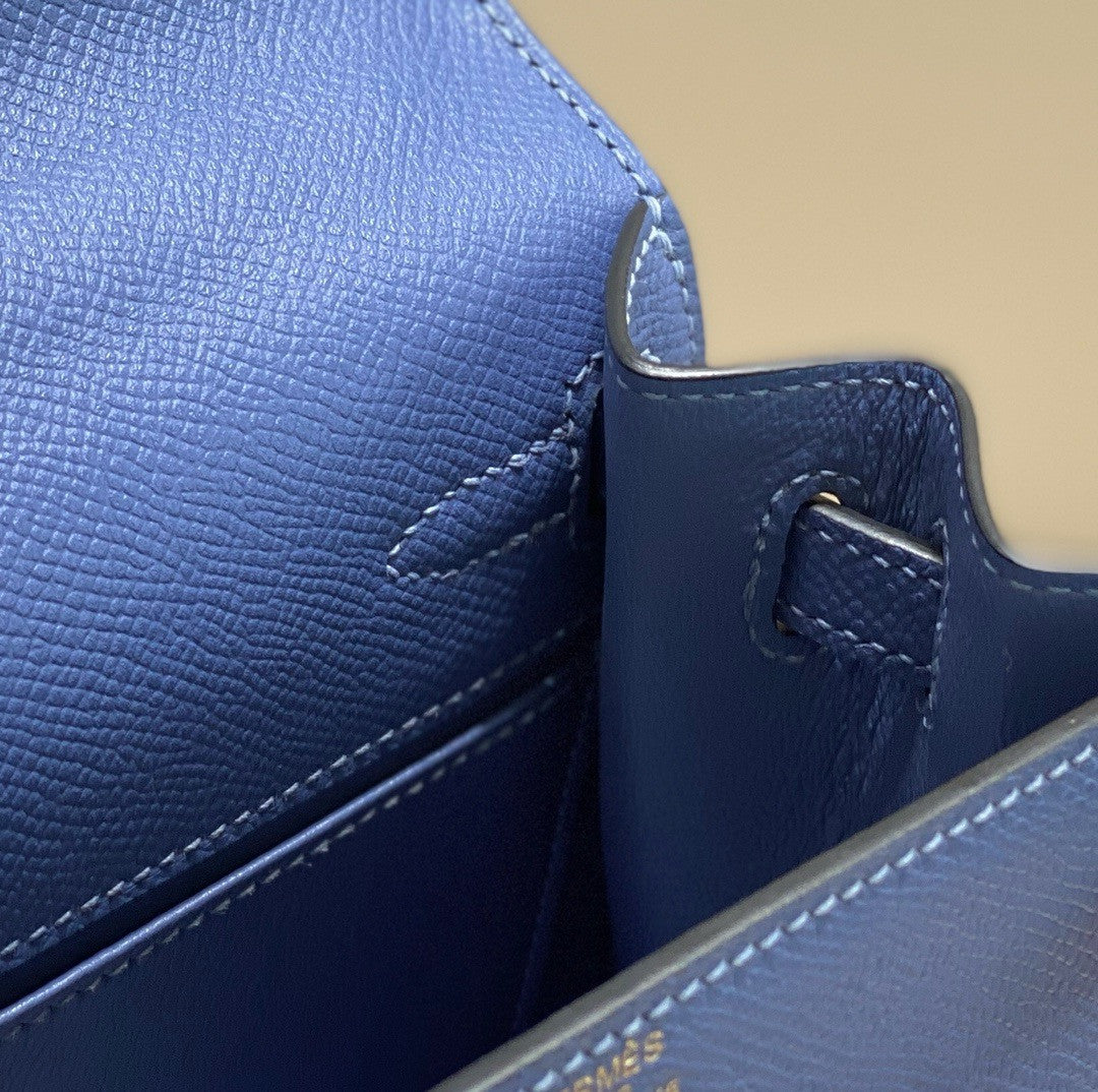 Hermès Vintage Kelly Sellier 20 bag Bleu Agate